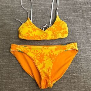 Endless Waves Yellow Orange Floral Scoop Reversible Bikini Set Large 11-13